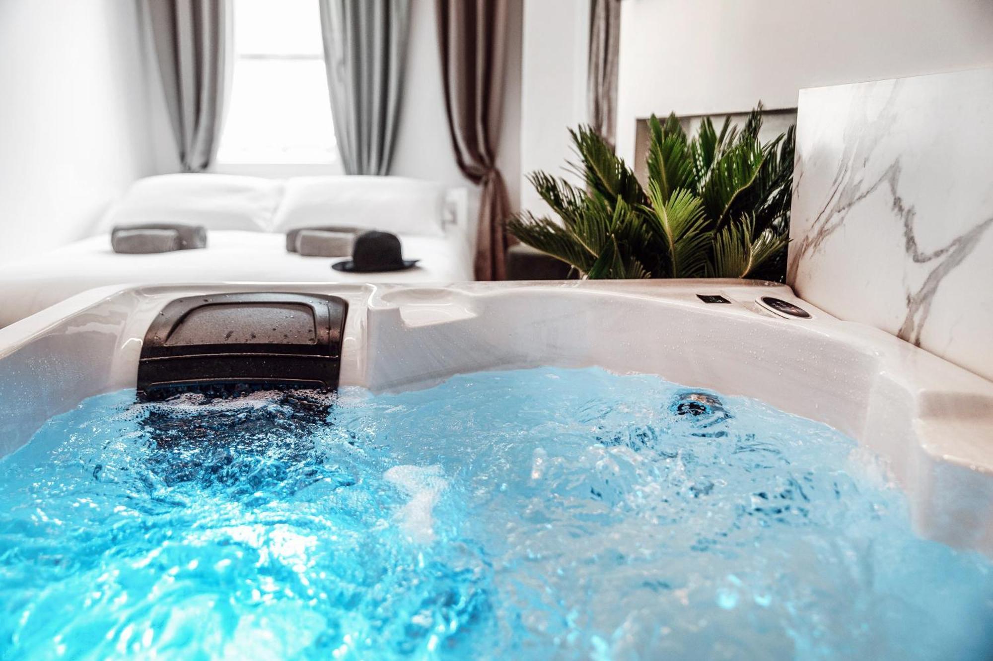 Sahara & Amazzonia Luxury Rooms- The House Of Travelers コモ エクステリア 写真