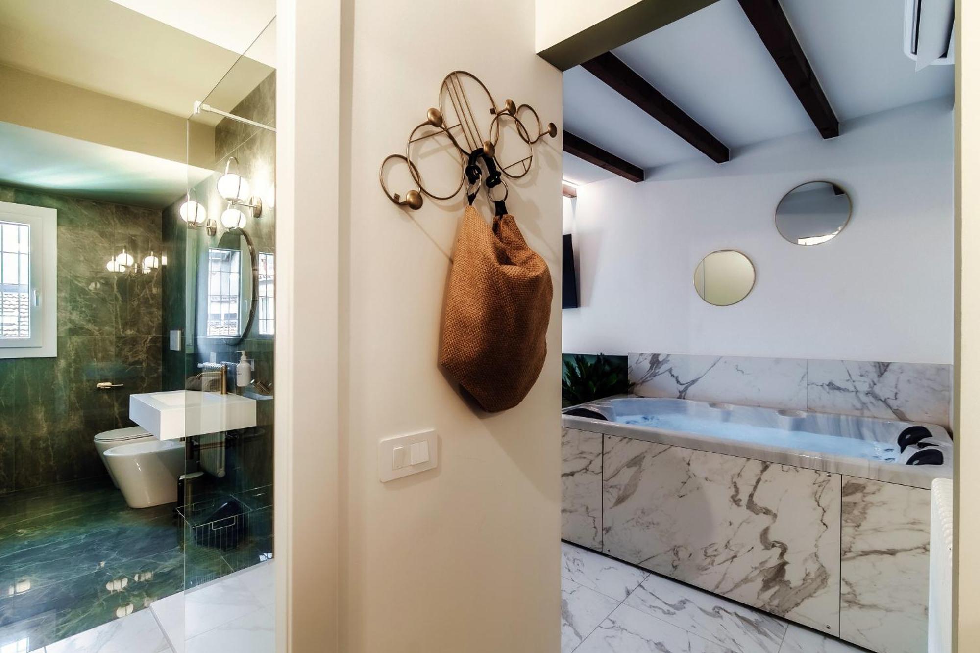 Sahara & Amazzonia Luxury Rooms- The House Of Travelers コモ エクステリア 写真