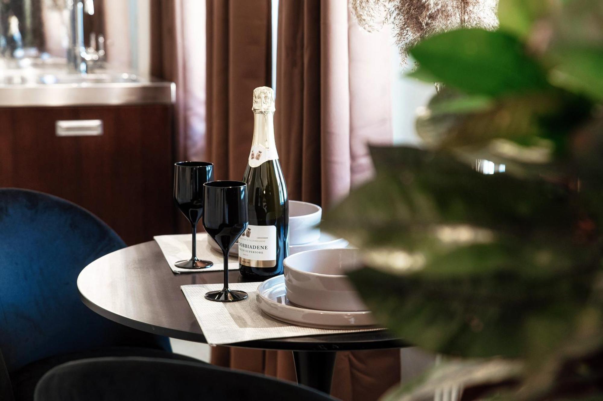 Sahara & Amazzonia Luxury Rooms- The House Of Travelers コモ エクステリア 写真